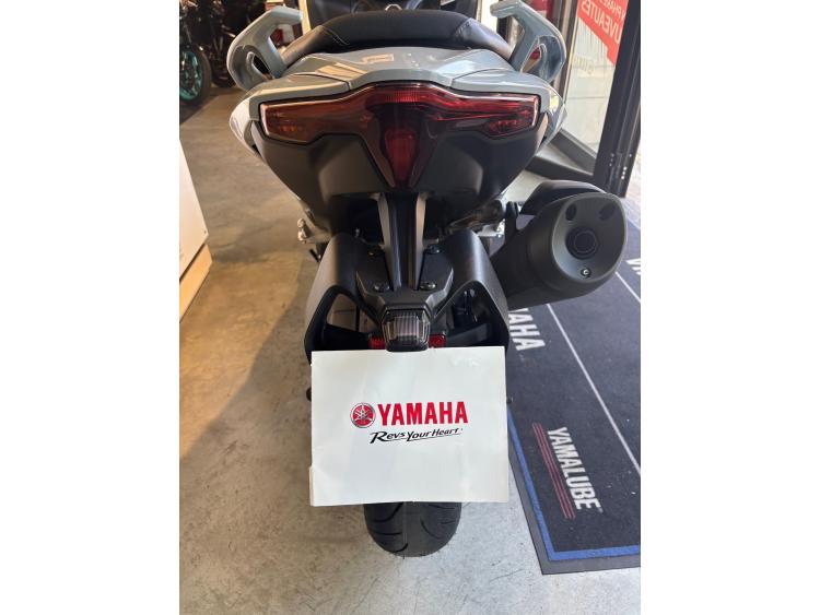 YAMAHA XP T-MAX 560 TECH MAX GARANTIE CONSTRUCTEUR 2030 