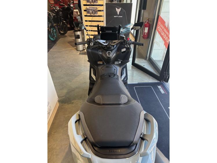 YAMAHA XP T-MAX 560 TECH MAX GARANTIE CONSTRUCTEUR 2030 