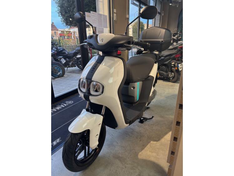 YAMAHA NEO'S 50 ELECTRIQUE DOUBLE BATTERIE GARANTIE 5 ANS