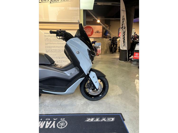 YAMAHA NMAX 125 TECH MAX GARANTIE CONSTRUCTEUR DECEMBRE 2030