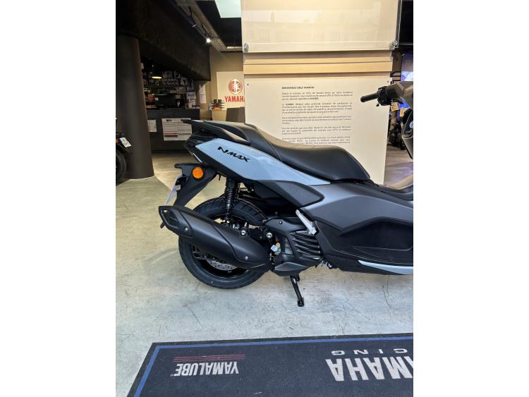 YAMAHA NMAX 125 TECH MAX GARANTIE CONSTRUCTEUR DECEMBRE 2030